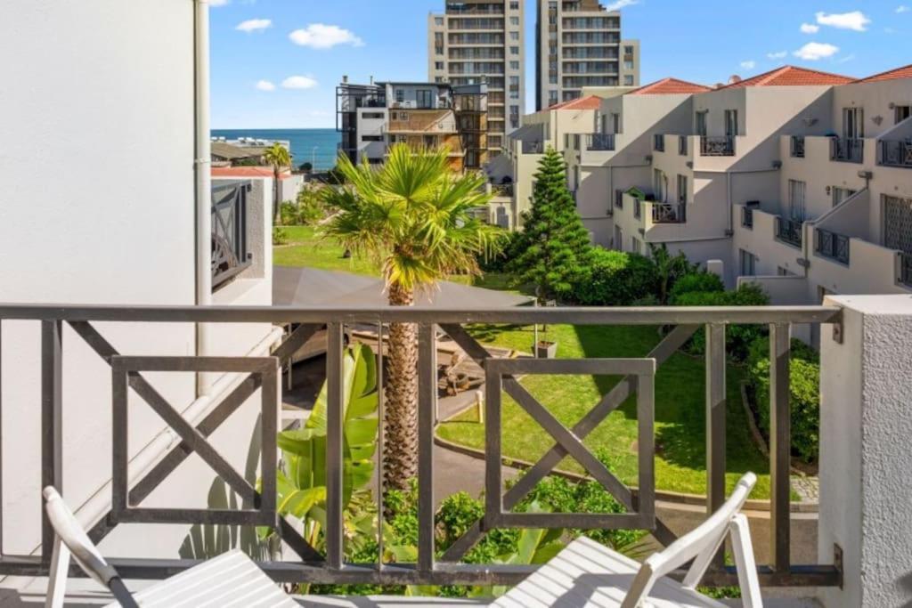 Apartment Blouberg Charm Cape Town